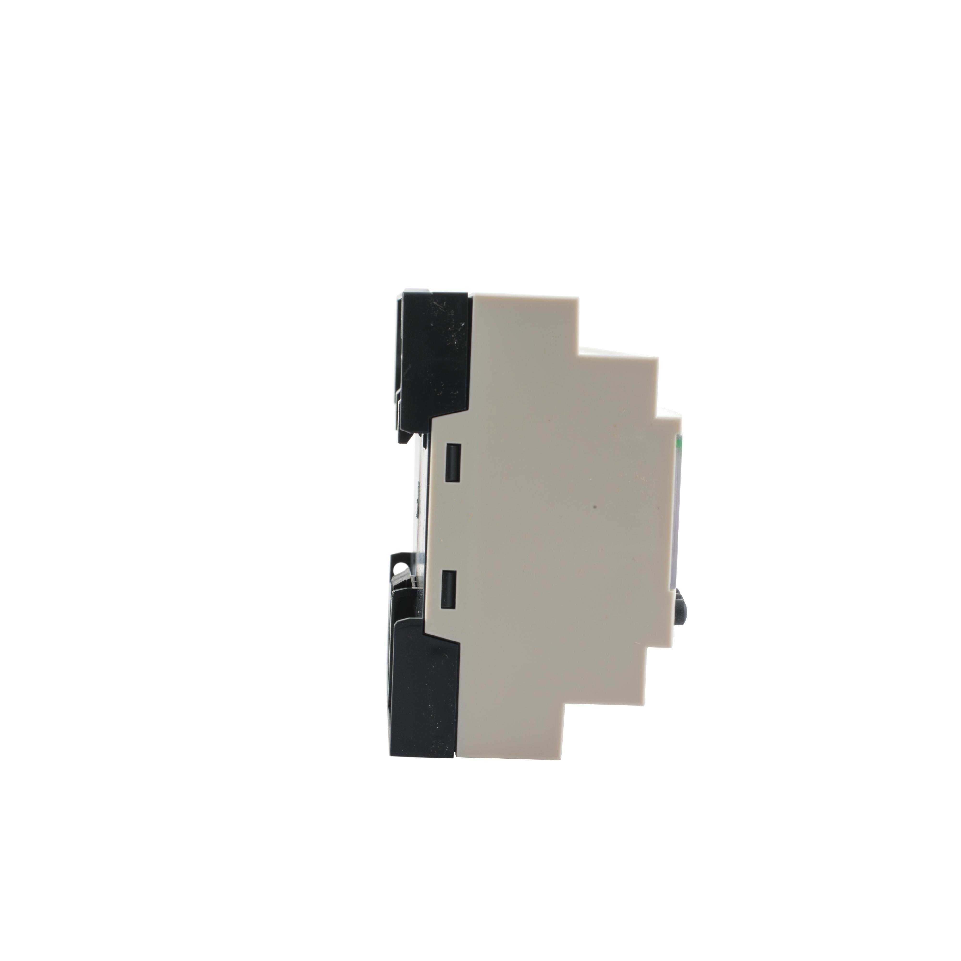 Picture of SR3B261BD - modular smart relay, Zelio Logic SR2 SR3, 26 IO, 24V DC, clock, display, 10 relay outputs