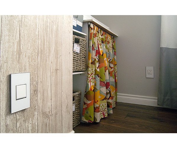 Picture of ASTP1532W4 - adorne® sofTap® Switch, White, with Microban®