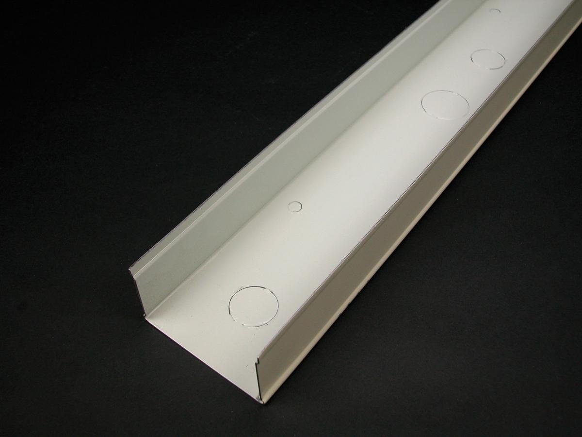 Picture of G3000B - Wiremold 3000 Series Raceway Base, Gray