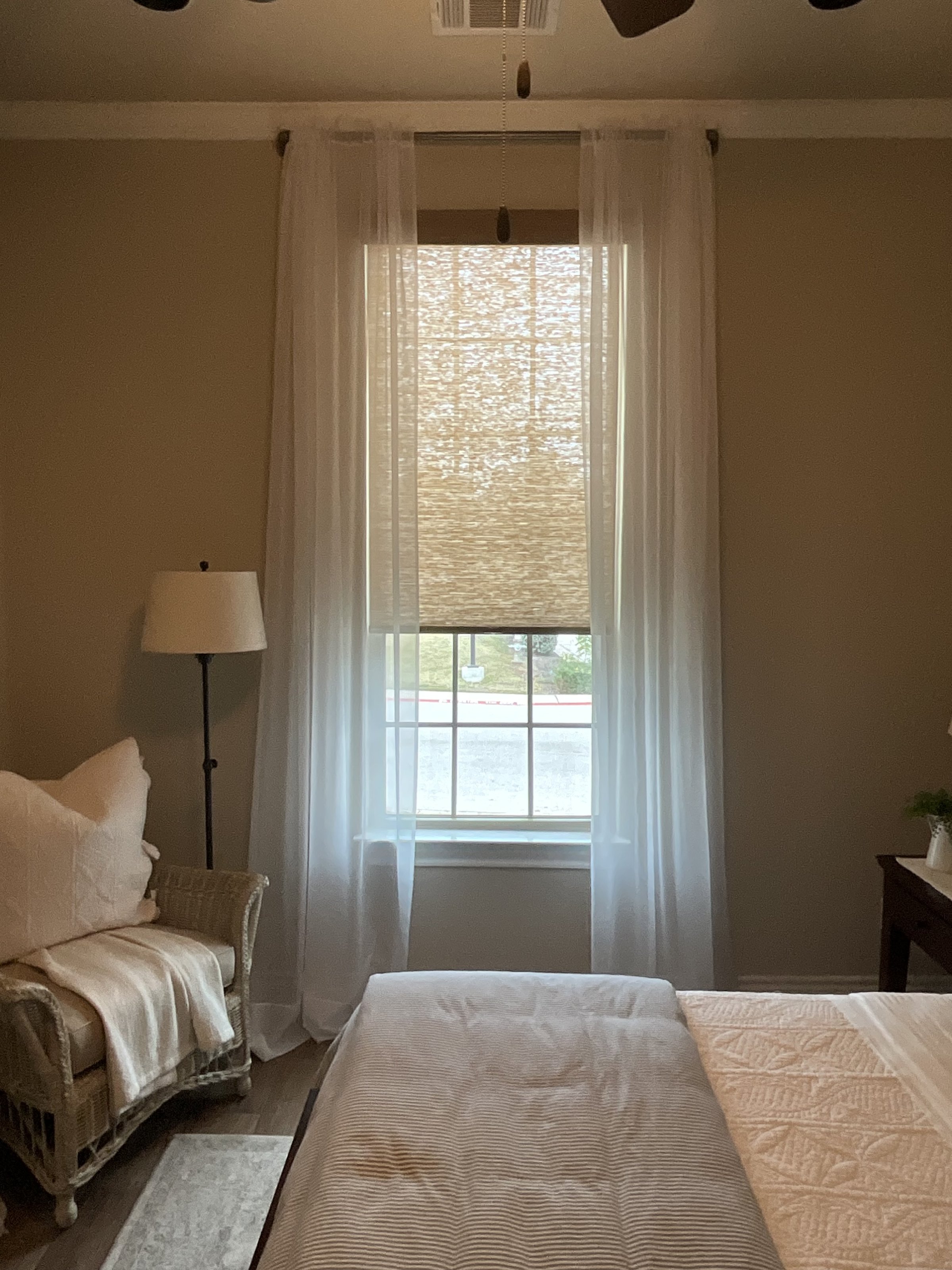 BBB-107-Austin-shades-grass-beige-brown-bedroom