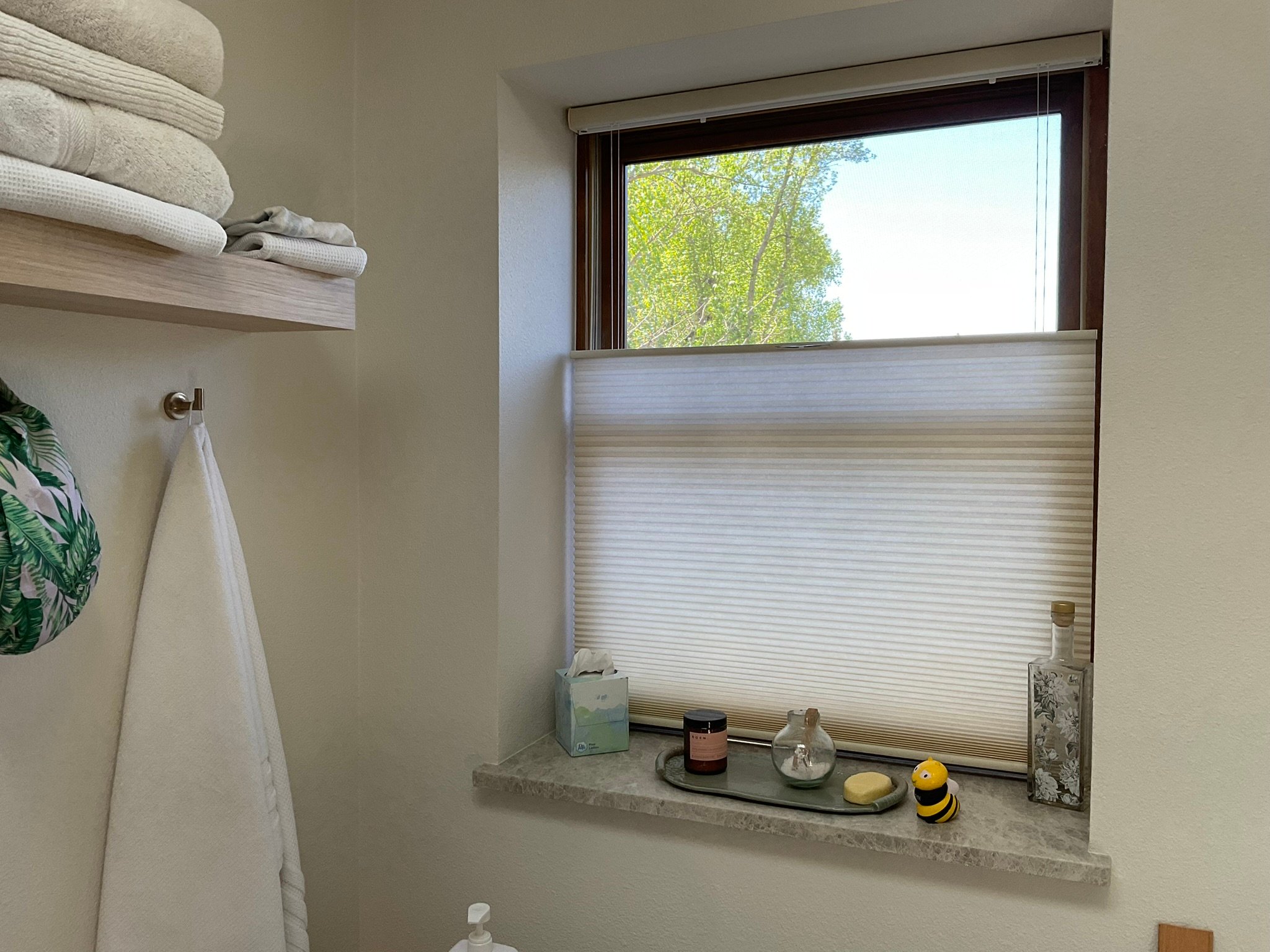 BB-128 Northern Colorado-shades-cellular-white