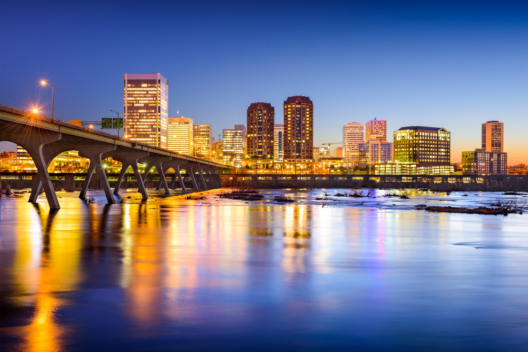 Richmond, Virginia, USA downtown city skyline.