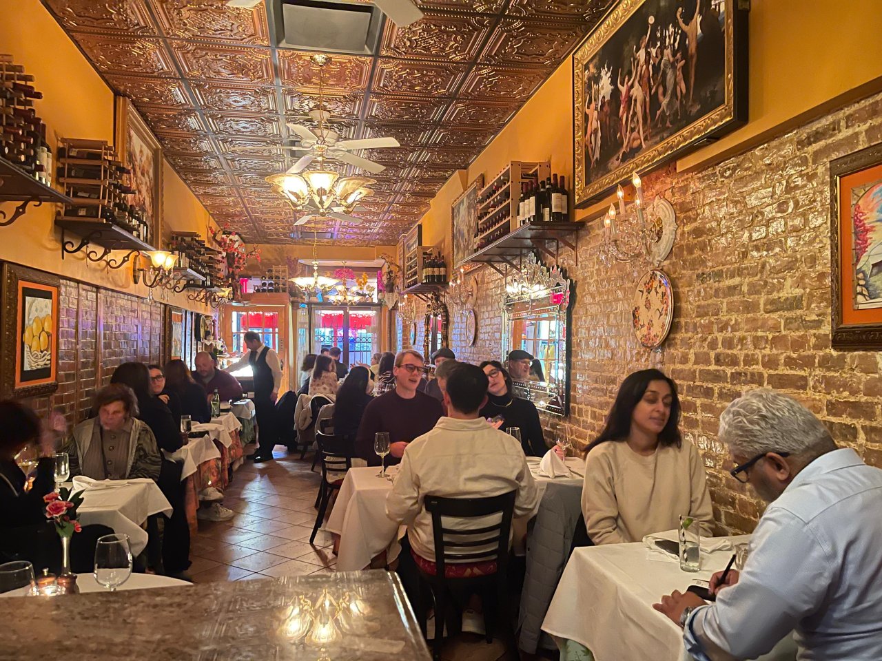 IL Carino's fine dining experience