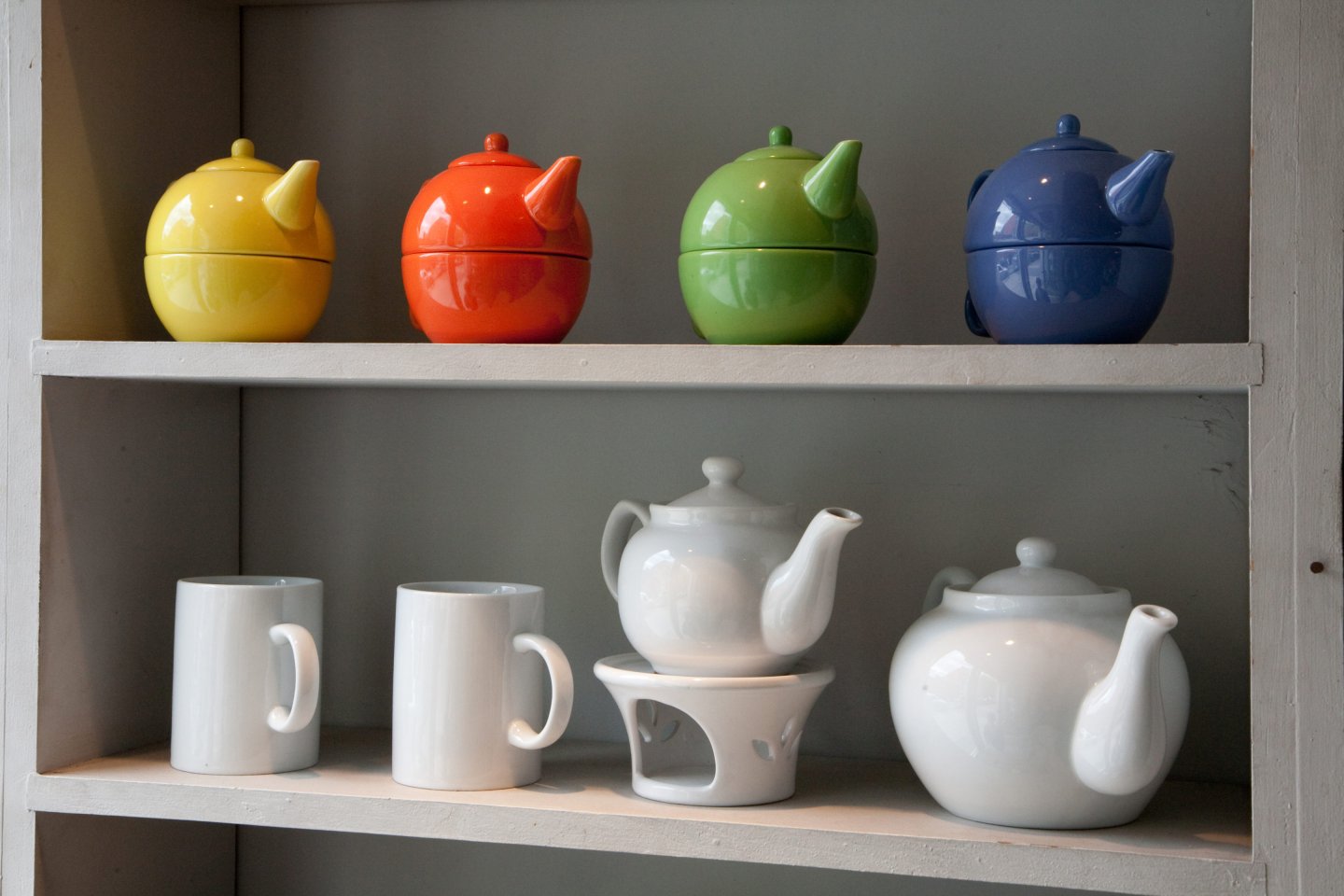 interior of Two for the Pot in brooklyn heights