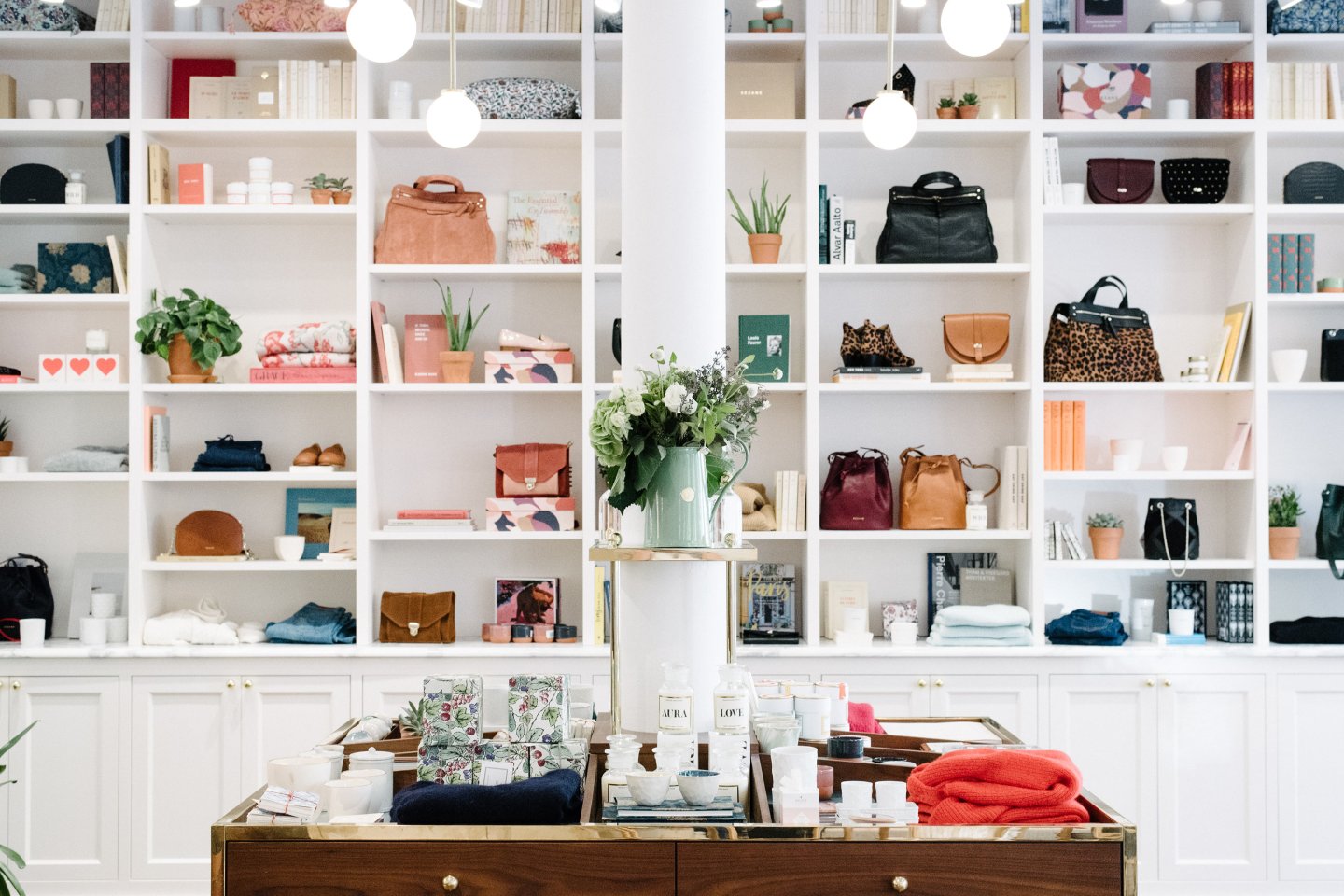 Sezane interior