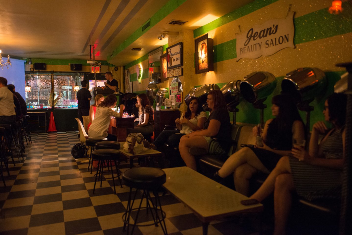 Beauty Bar interior