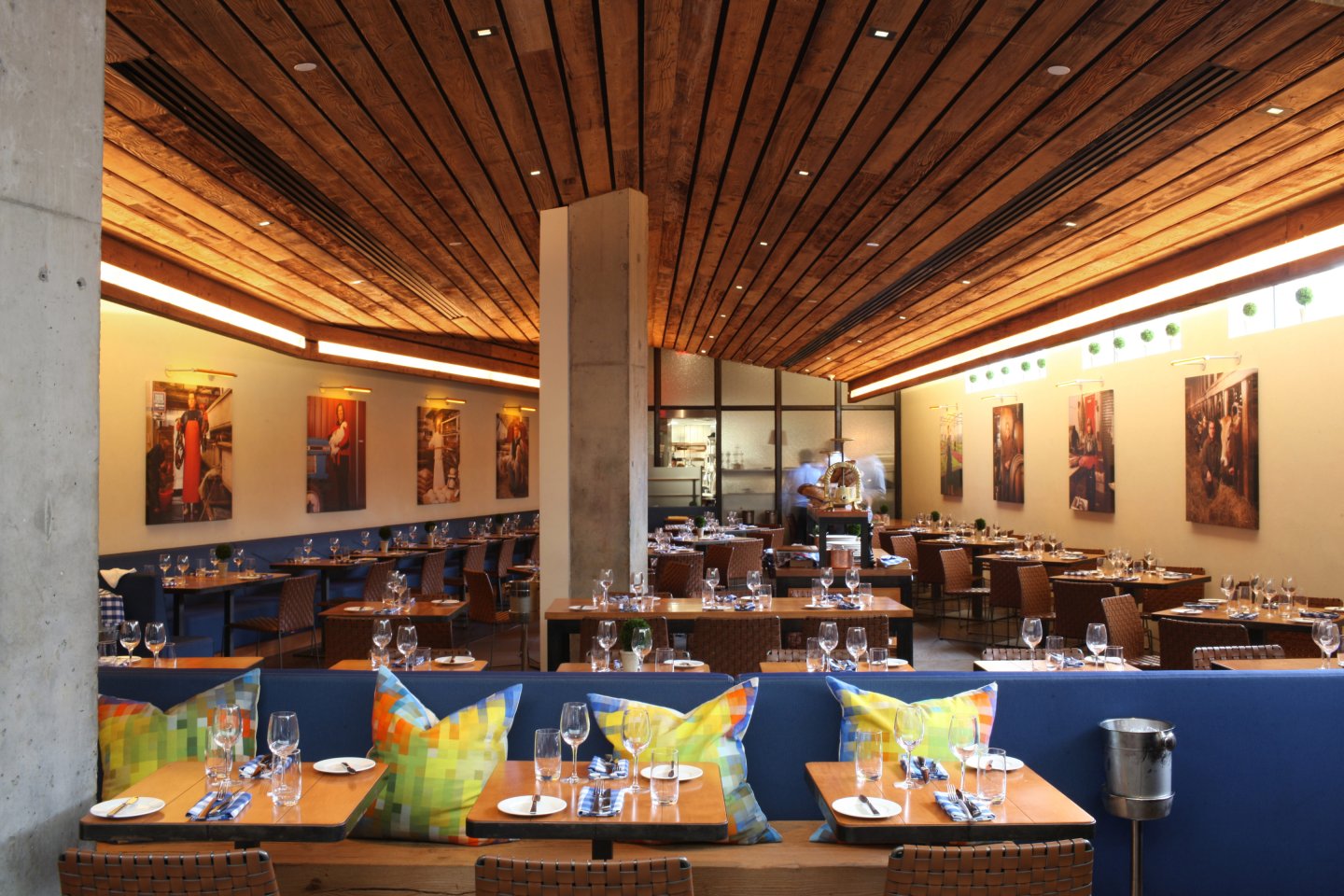 David Burke Kitchen, interior