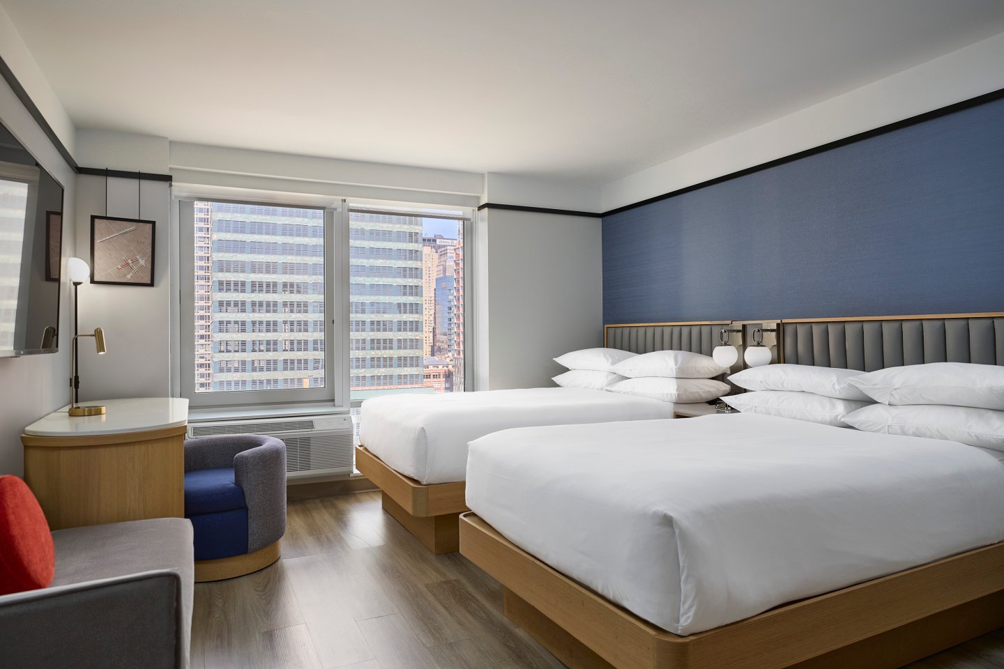Queen premium room at, Delta New York Times Square Manhattan