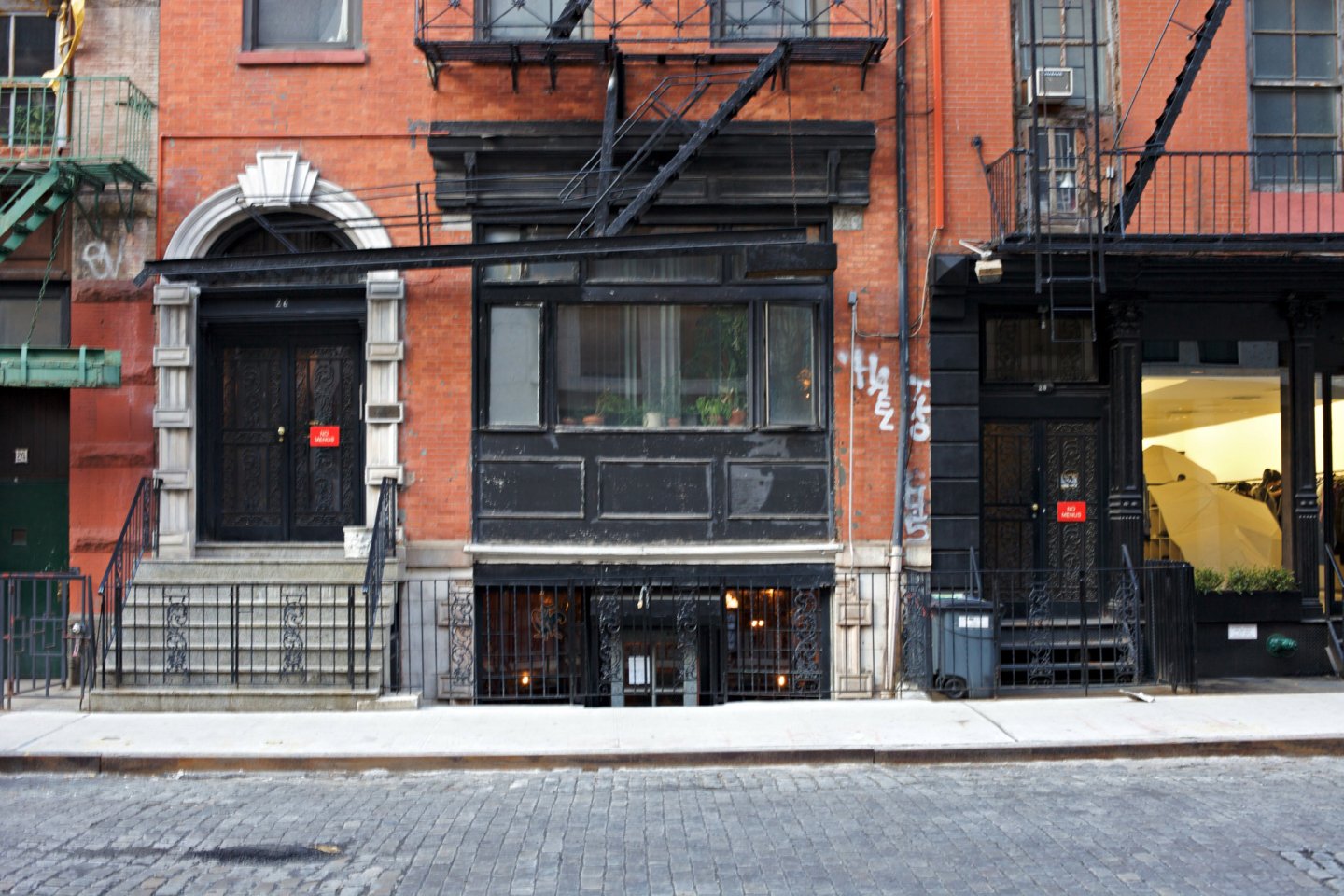 The Smile, exterior