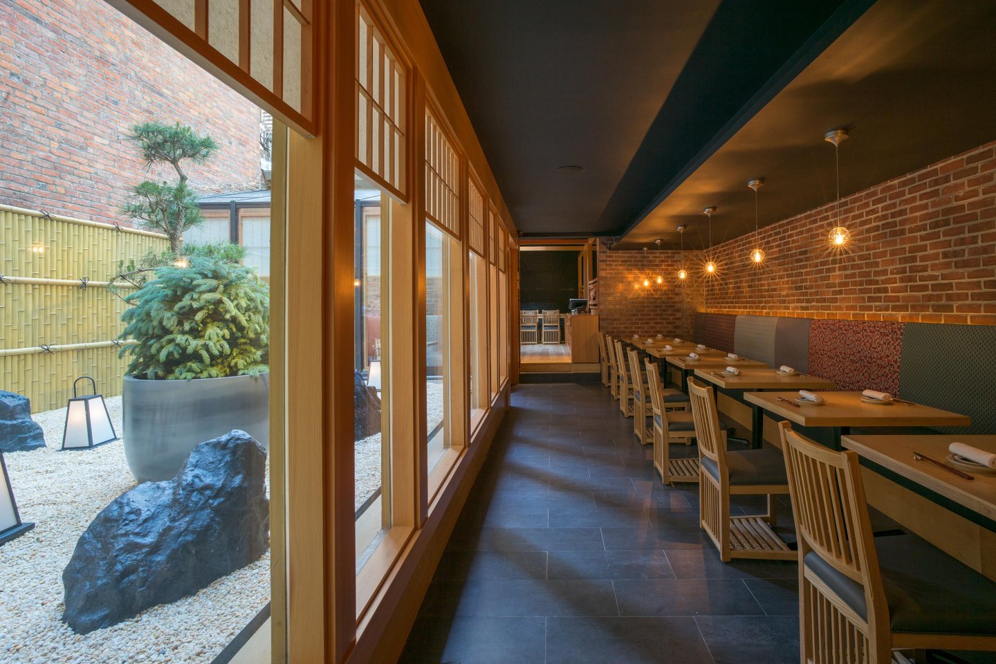 Naoki Takahashi, interior