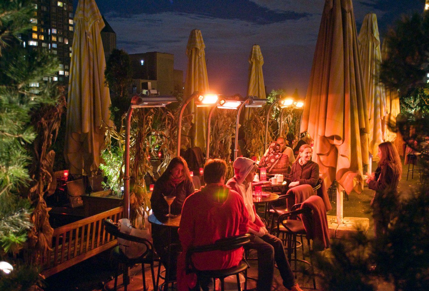 People dining at rooftop in 230 Fifth Rooftop Bar, NYC