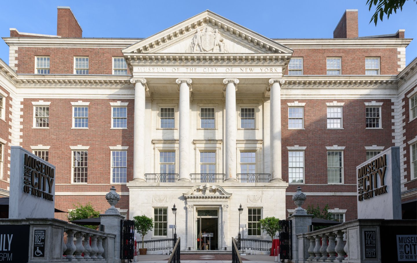 A color image of the facade of the Museum of the City of New York