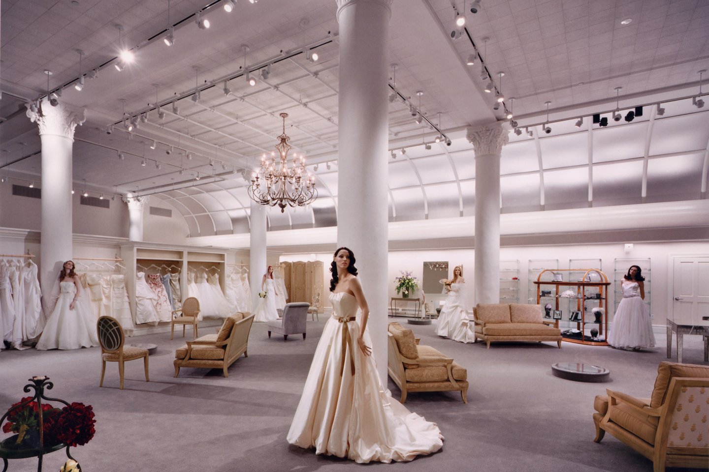 Kleinfeld interior