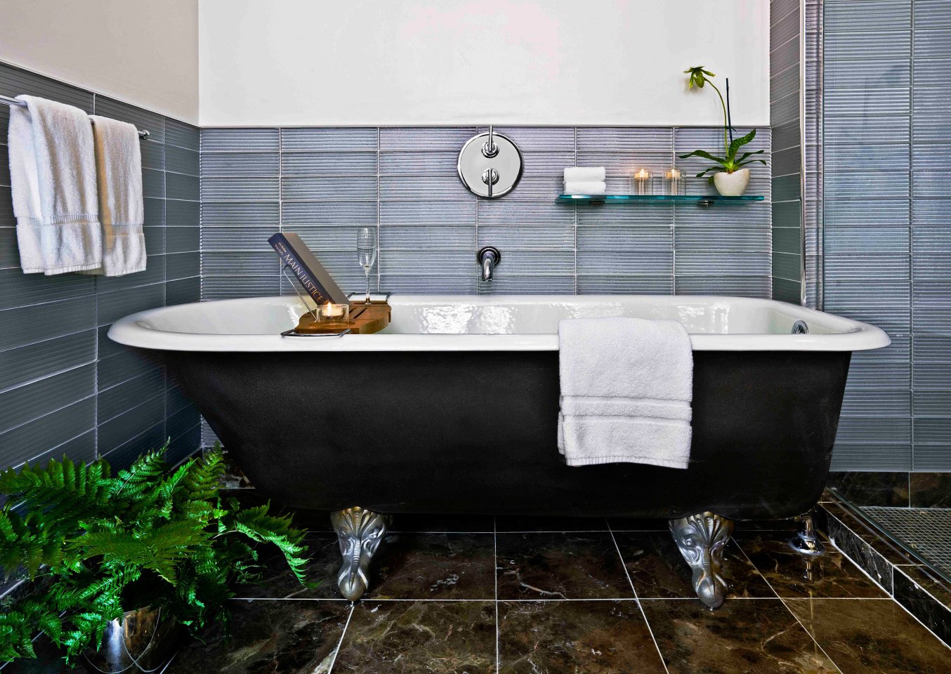 Penthouse bathroom at Gild Hall–a Thompson Hotel