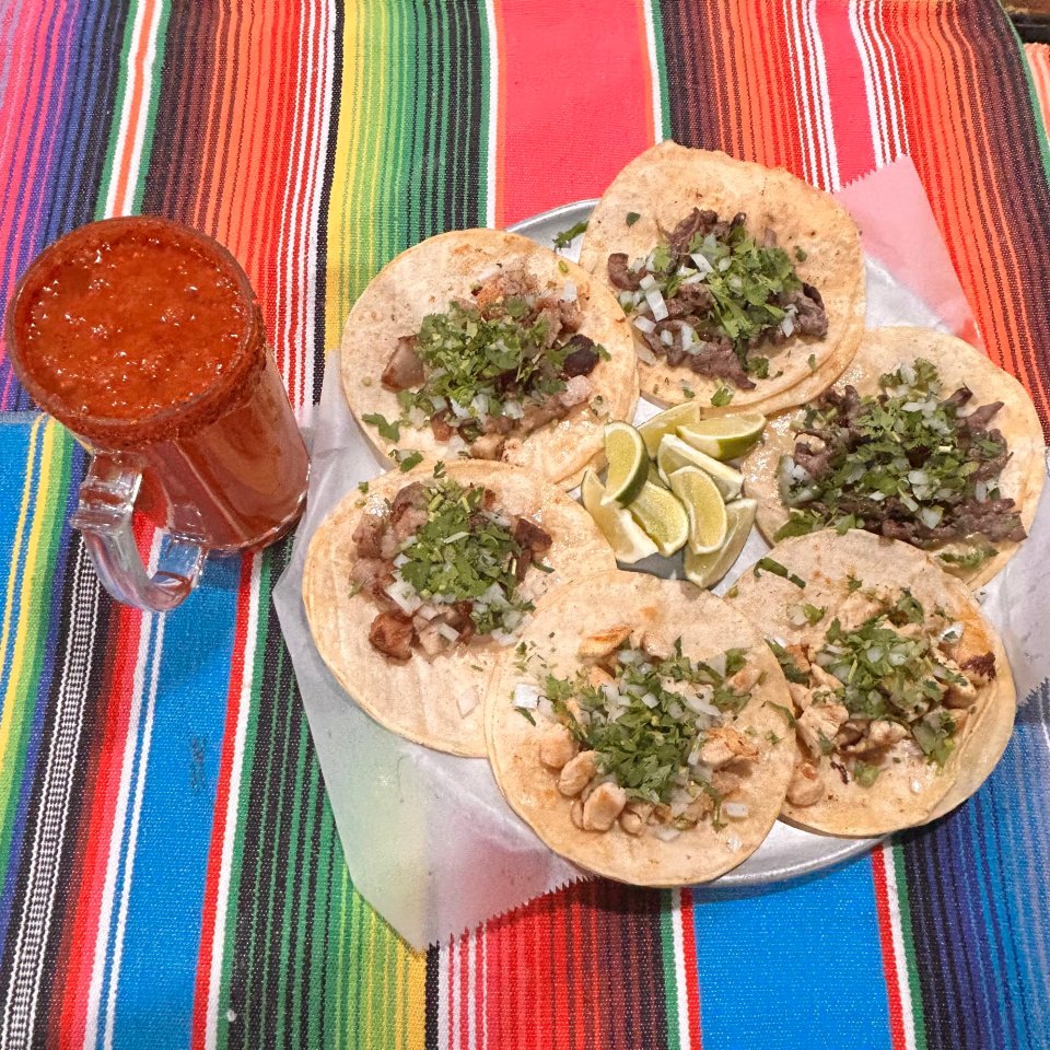 6 Tacos w. Michelada
