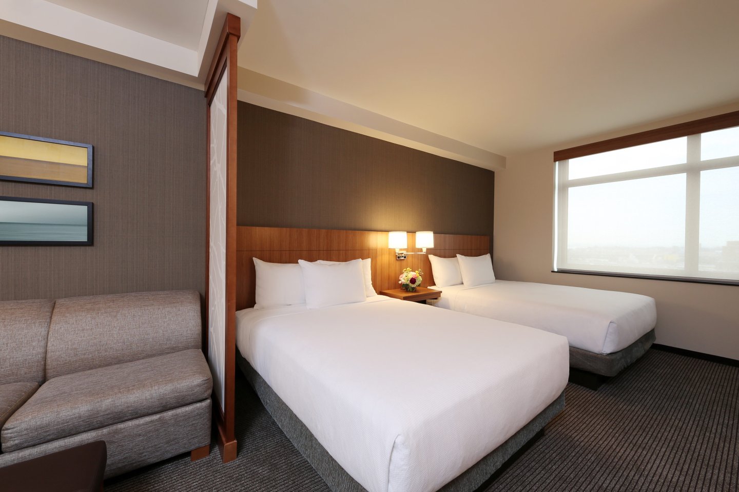 guest room, interior