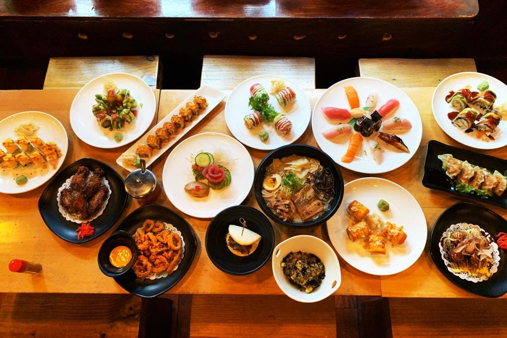 rw-to-go_yama-ramen_1d27d223-5056-a36f-23574648cba5012d-1d27cf225056a36_1d27d279-5056-a36f-235d466a5b2af34f