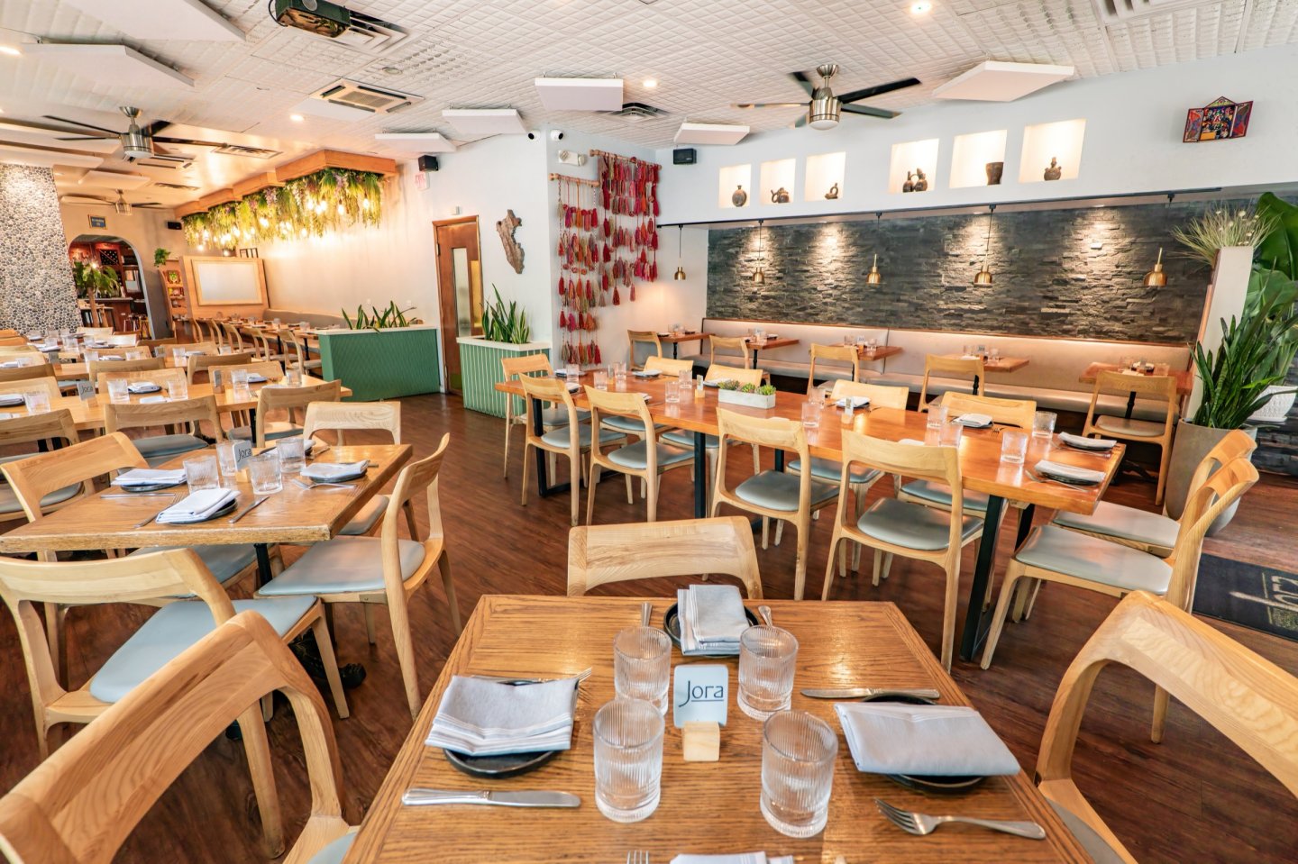 Jora Restaurant and Bar dining room