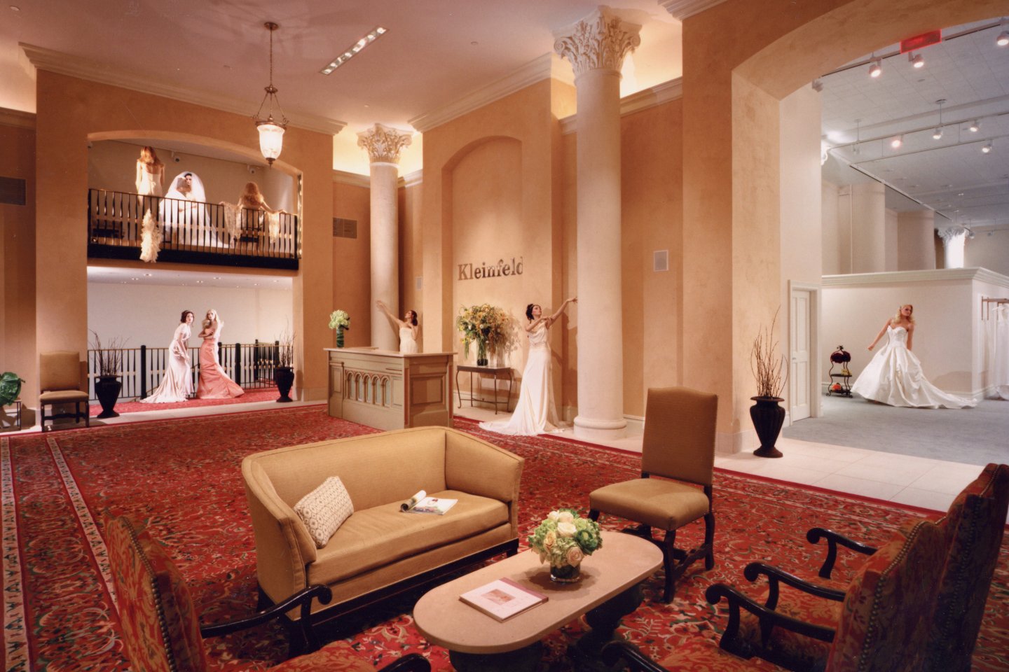 Kleinfeld interior