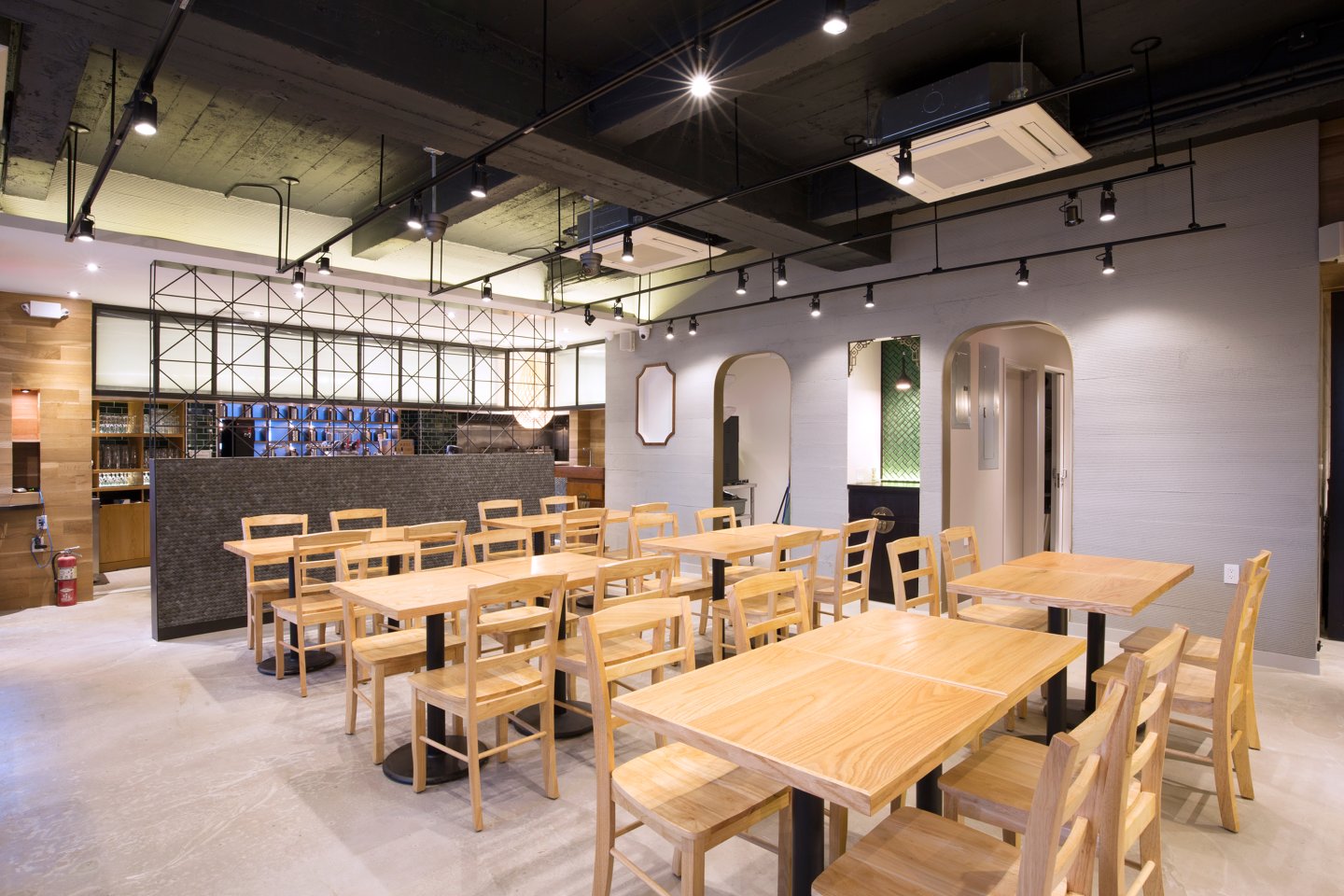 Tim Ho Wan Food Shot Interior
