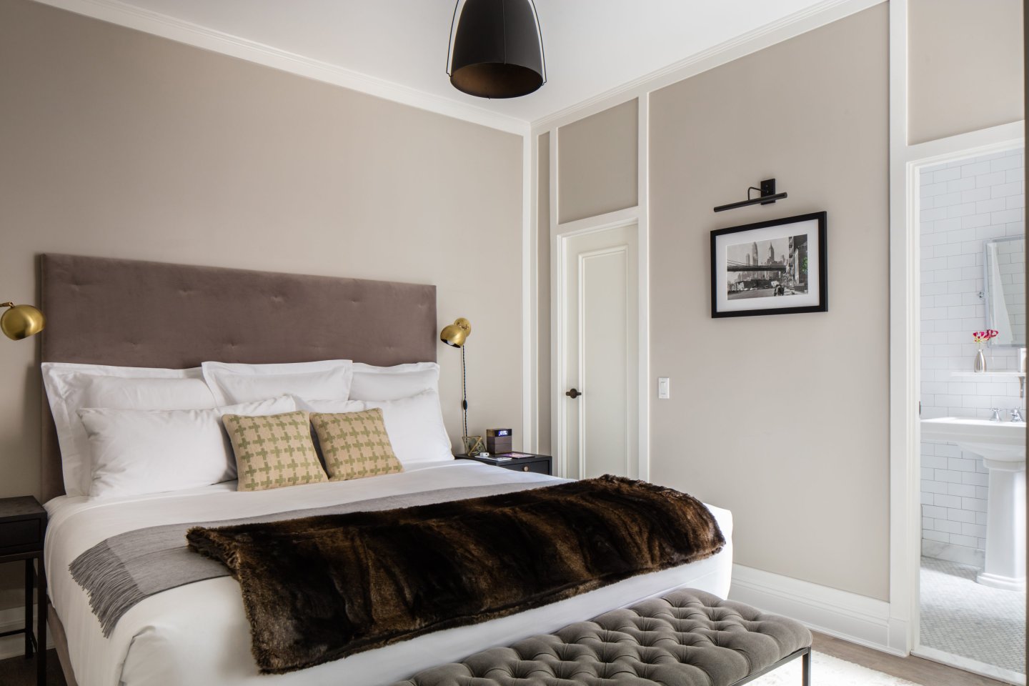 HGU New York—Hotel Grand Union, bedroom