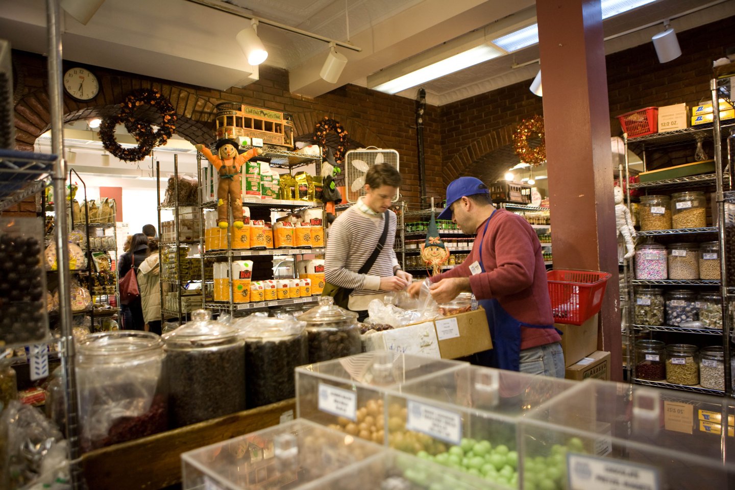 shopping at Sahadis in Brooklyn Heights