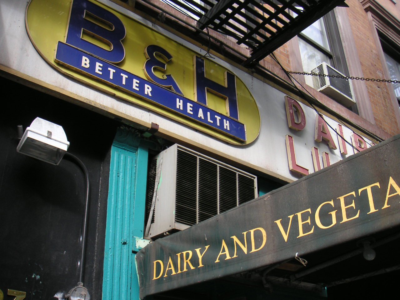 B&H Dairy, sign