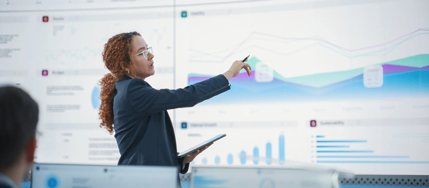 AdobeStock_635810257_877x384