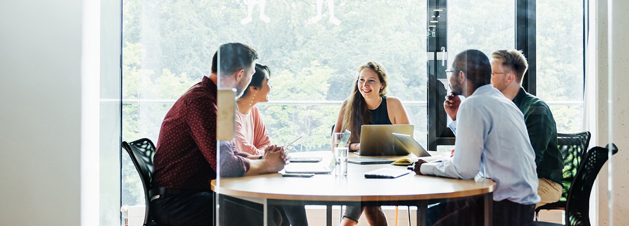 group-people-table