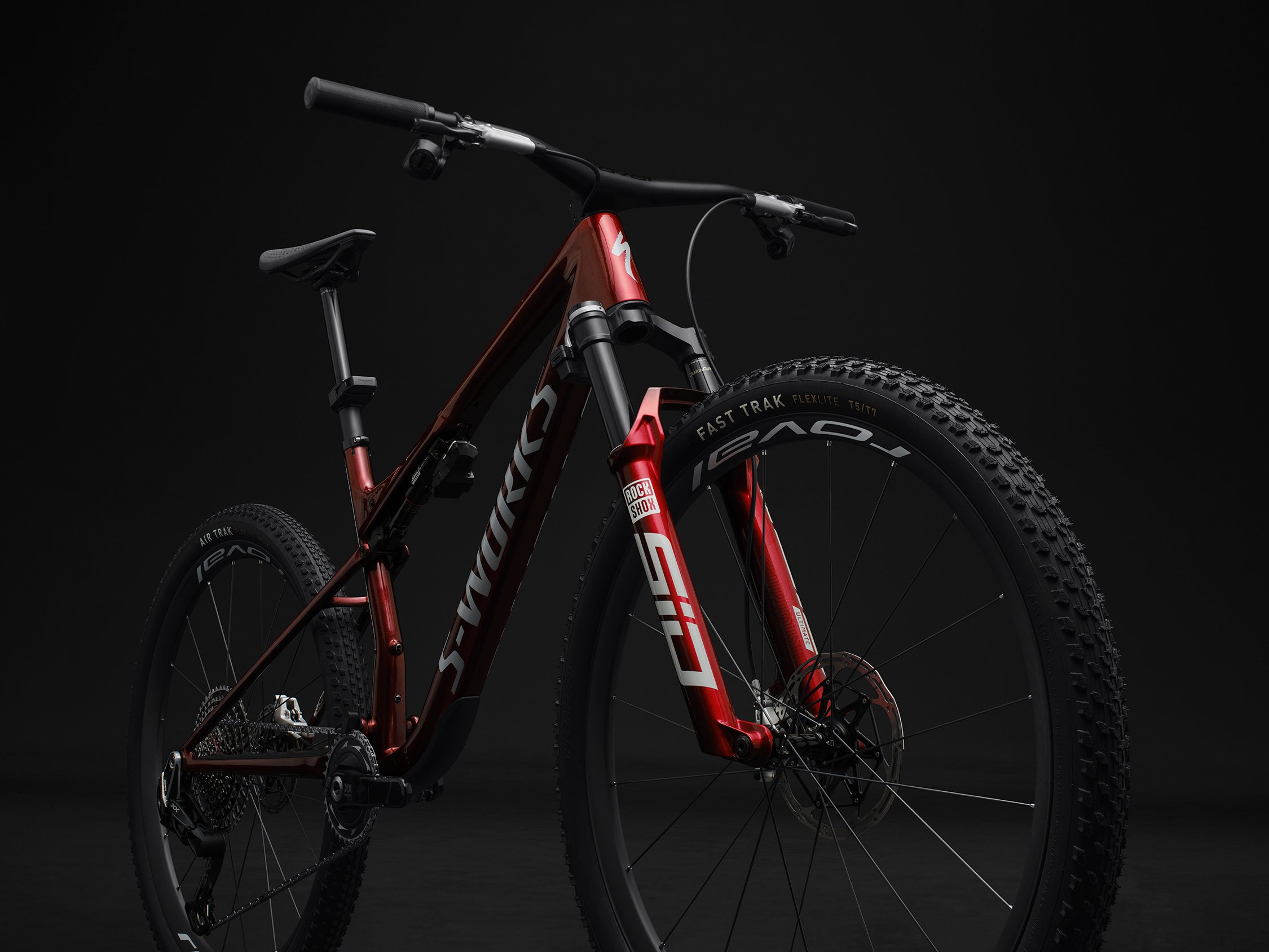 90327-01_EPIC-9-SW-REDTNT-REDPRL-METWHTSIL_MEDIUM-DETAIL_10310-011 (2)