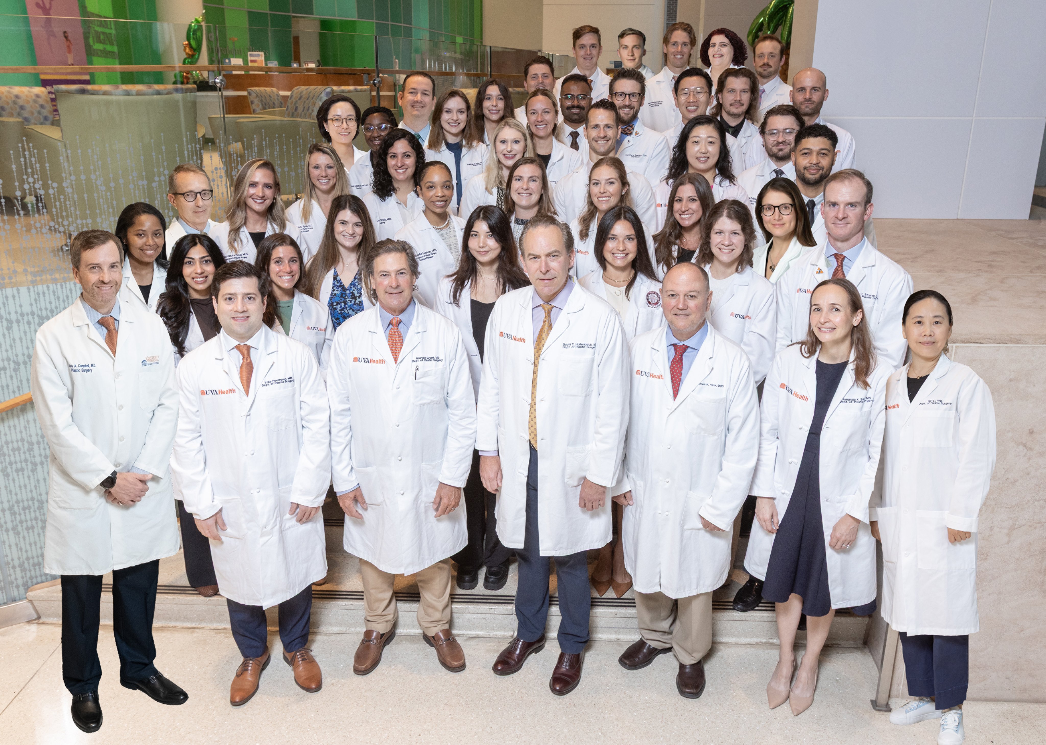 The University of Virginia Department of Plastic Surgery offers an integrated residency program. Our ACGME/RRC approved program is designed to provide a broad education in plastic surgery.  Our goal is to train qualified, independent,  and competent plastic surgeons.  We aspire to educate our trainees to excel as physicians, become leaders in their field and communities and are ultimately eligible to become Board Certified by the American Board of Plastic Surgery.