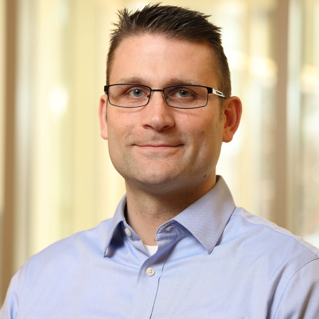 Andreas Gahlman - University of Virginia Associate Professor of Chemistry